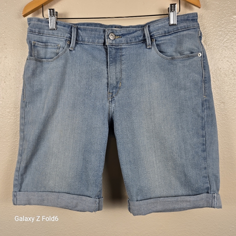 Levi’s Light‎ Wash Skinny Jeans Size 14 Stretch Denim Classic Mid Rise Casual